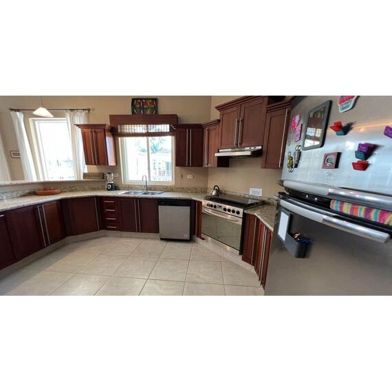 Квартира 4-комнатная 3+1 в Кабарете (Кабарете) площадь 241м² 3 этаж